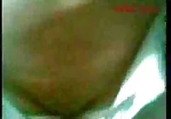 دوستان مستی دمار از روزگارمان درآورد در آشپزخانه با وسیله سوپرکس خارجی ارتعاش و آبجو بنوشند
