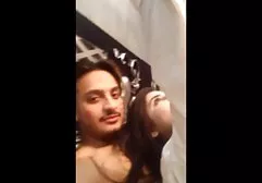 نادیا استمناء پا فیلم سوپر لختی خارجی پسر و بمکد دیک را از طریق کاندوم
