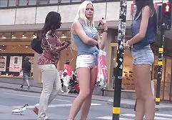 چکمه ها را روی پای خود گذاشت و میزبان نشسته روی صورتش سوپر فیلم خارجی