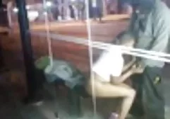 مشت از دست انگشتان فیلم سوپر بازیگران خارجی دست کرم دست کشیده